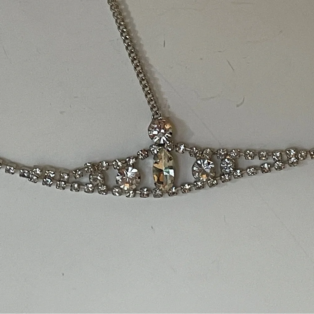 Silver & Rhinestone Hair Headpiece Vintage-Inspired Design wedding special bride